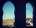 Mirando a través del tiempo #castilla #paisajes #miradas #ventana #campos – Instagram