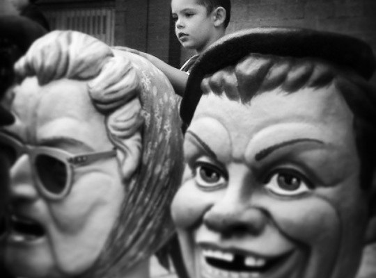 #cabecitas y #cabezudos #BarakaldokoJaiak #FiestasdeBarakaldo #buruhandiak #barakaldo #igerseuskadi #blackandwhite #blancoynegro #zuribeltza #niño #umea #cabezas #buruak #head – Instagram