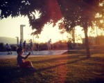 Dentro de #LaCúpula #escudo #fuerza #niñoburbuja #atardecer #parque #patinetes #luz #Barakaldo – Instagram