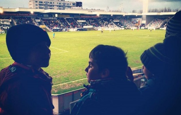 Vamos mi #Baraka!!! #futbol #Lasesarre #gualdinegro #horibeltz #barakaldocf #Barakaldo #aficion #umeakdisfrutatzen – Instagram
